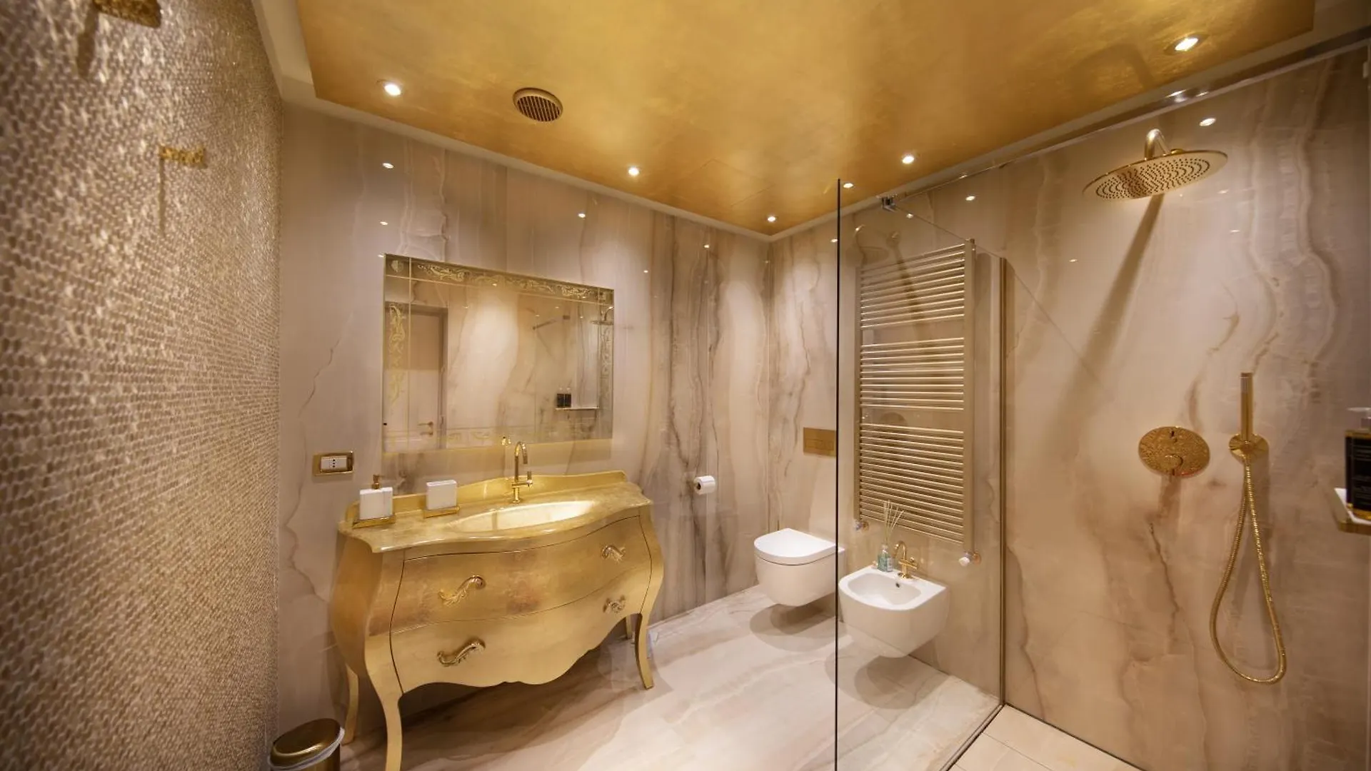 Do Leoni Apartments Venice 0*,