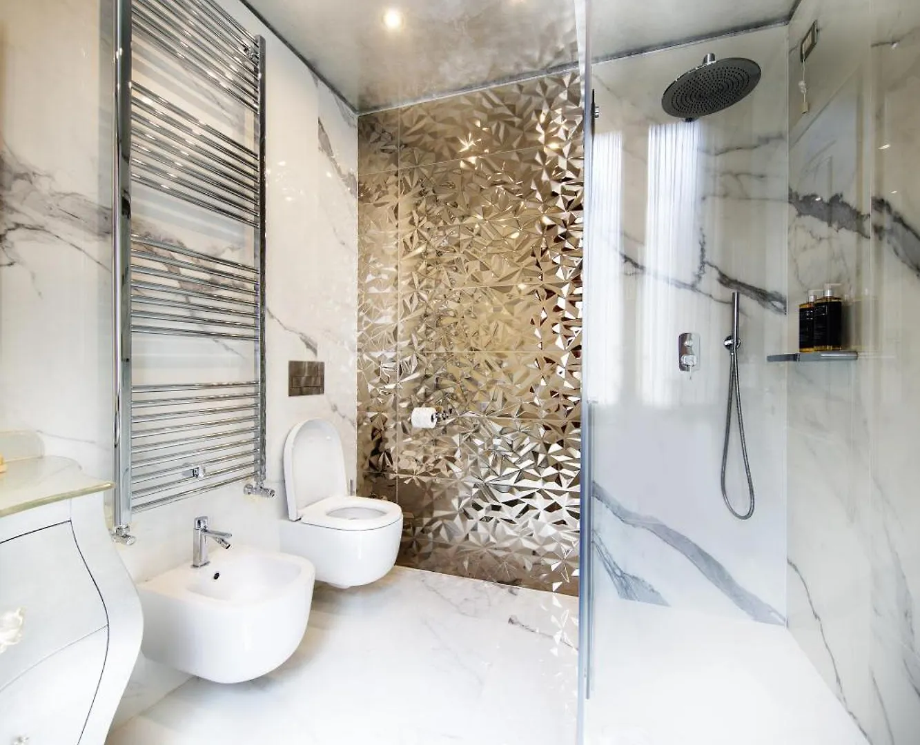 Do Leoni Apartments Venice 0*,  Italy